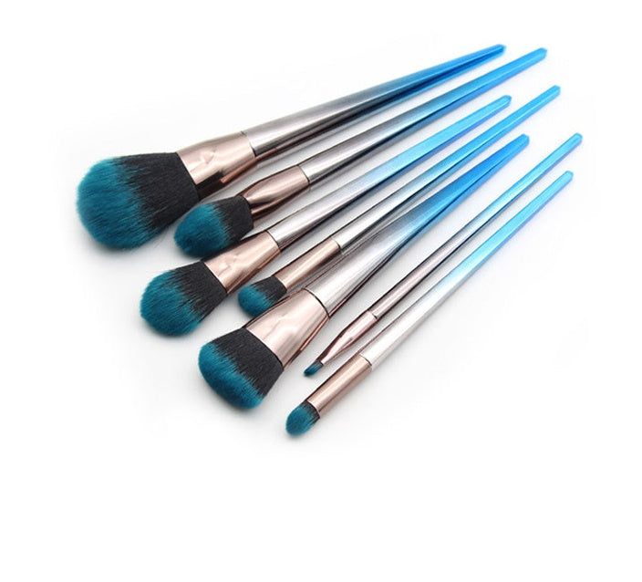 7 diamond makeup brushes blue black gradient Set with design precision